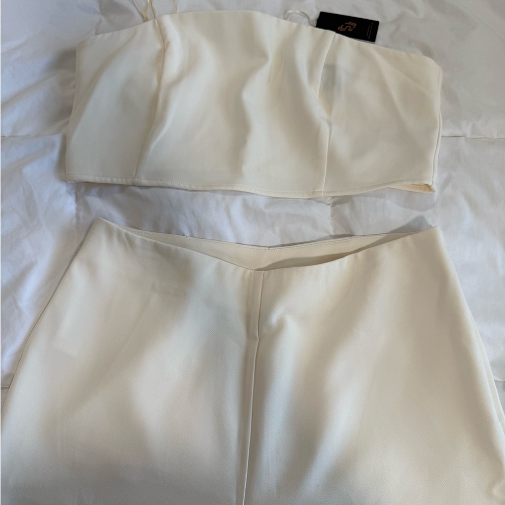 Sincerely Jules Cream Ensemble